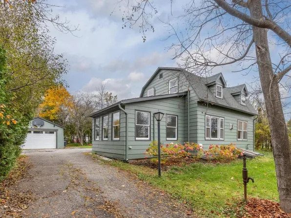 486 Falls Road, Shelburne, VT 05482