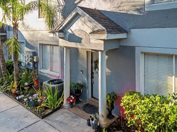 18101 Paradise Point Dr, Tampa, FL 33647