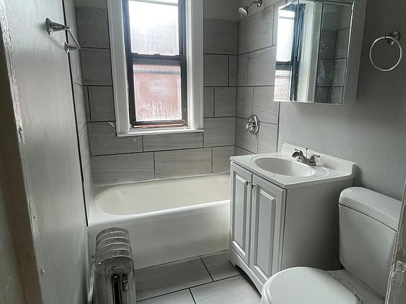 2nd image of 6734 S East End Ave #3