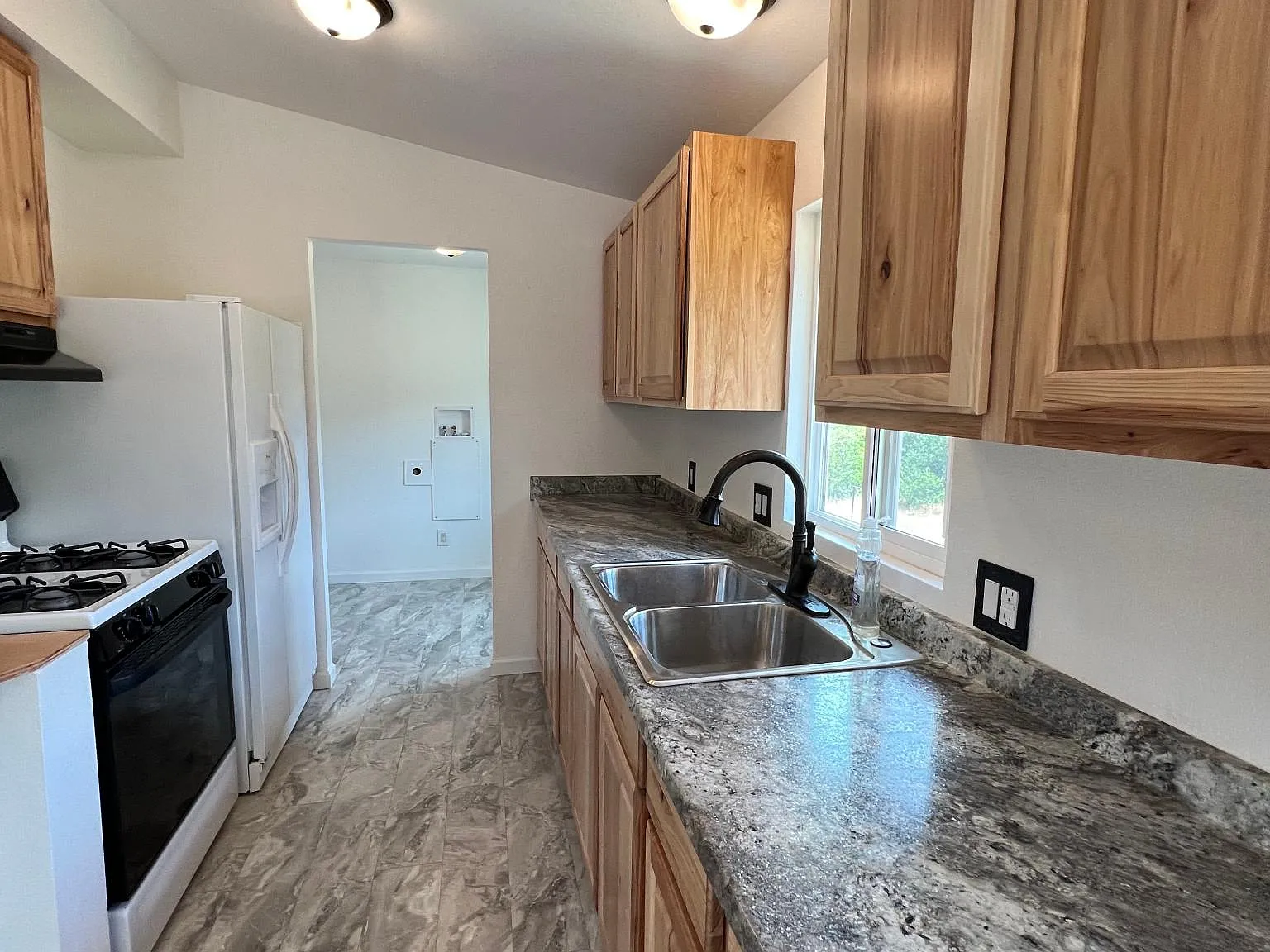 10470 Moccasin Switchback — Photo 2
