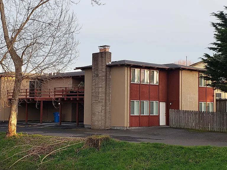 4564 Valley West Blvd — Photo 1
