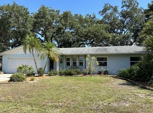 3567 Plantation Dr, Sarasota, FL 34231