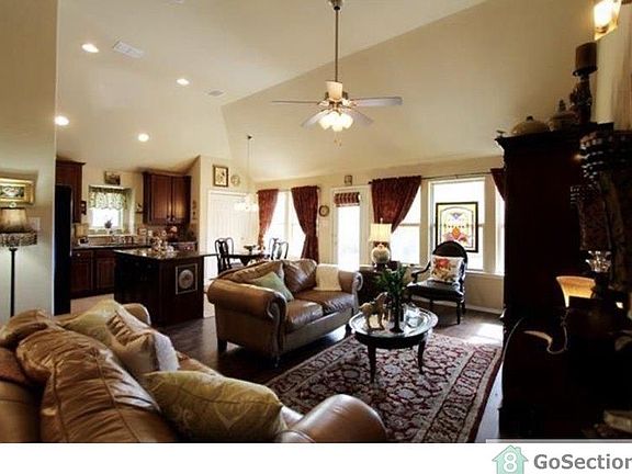 4th image of 1328 Villa Paloma Blvd