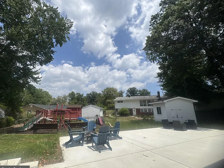 6315 Willowood Ln — Photo 31