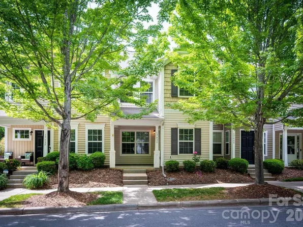 17439 Caldwell Track Dr, Cornelius, NC 28031