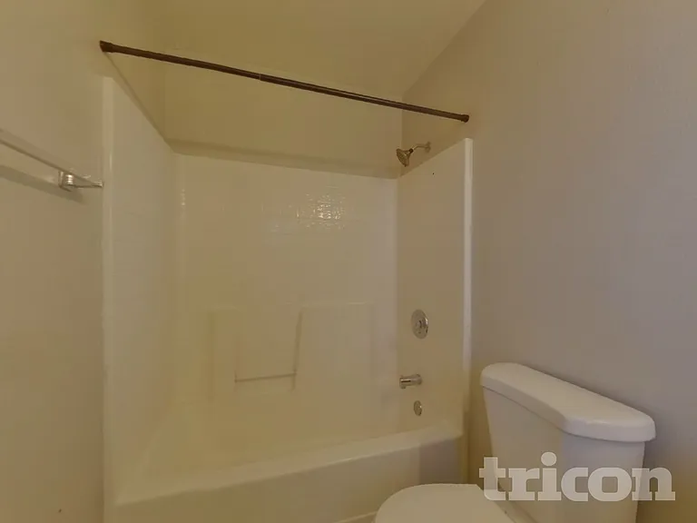 8475 Sopwith Blvd — Photo 11