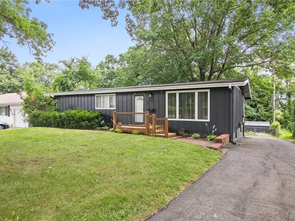 6910 Kessler St, Merriam, KS 66204