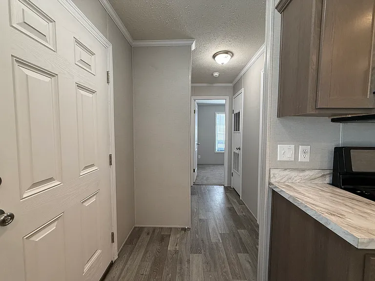 38000 Le Chateau Blvd #124 — Photo 33