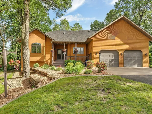 10793 Angelina Dr, Little Falls, MN 56345