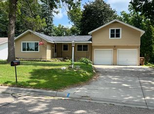 1310 N 6th St, Montevideo, MN 56265