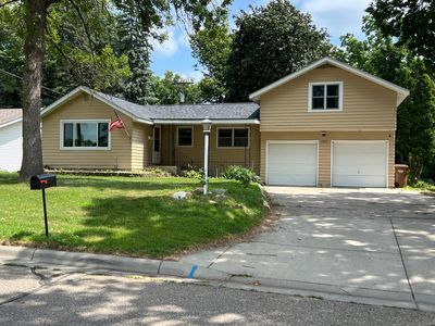 1310 N 6th St, Montevideo, MN, 56265