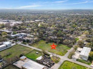 5909 Cypress St, Houston, TX 77074