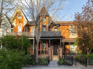 121 Major St, Toronto, ON M5S 2K9