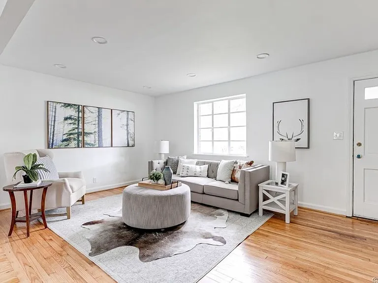 6904 Three Chopt Rd — Photo 3