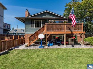 909 W 14th St, Port Angeles, WA