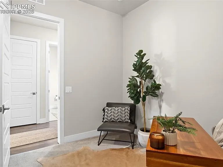 20 Wilcox St #203 — Photo 20
