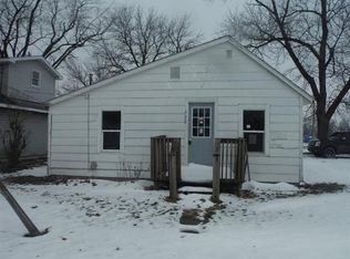 322 N 7th St, Rensselaer, IN 47978