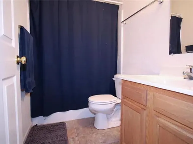21012 Homer St — Photo 11