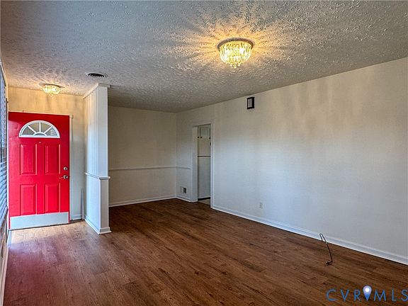 4th image of 3305 Luray St