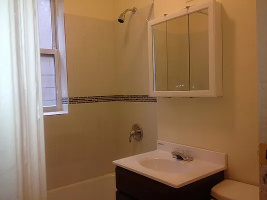 Rented by Bohemia Realty Group | media 39