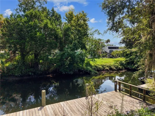 53 Canterbury Rd, Inglis, FL 34449