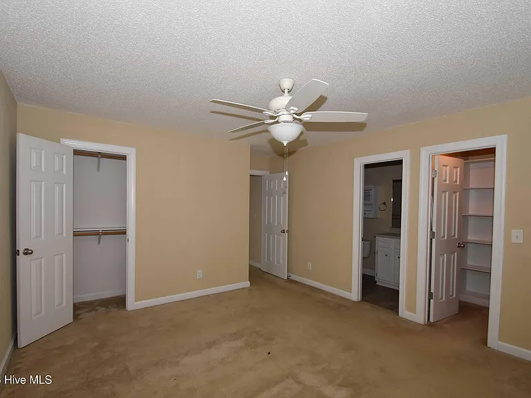 1205 Price Dr #B — Photo 11