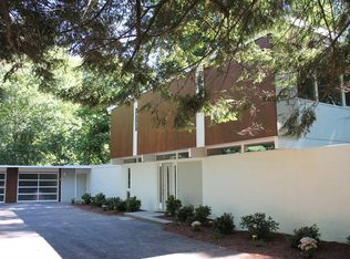 456 Concord Ave, Lexington, MA 02421