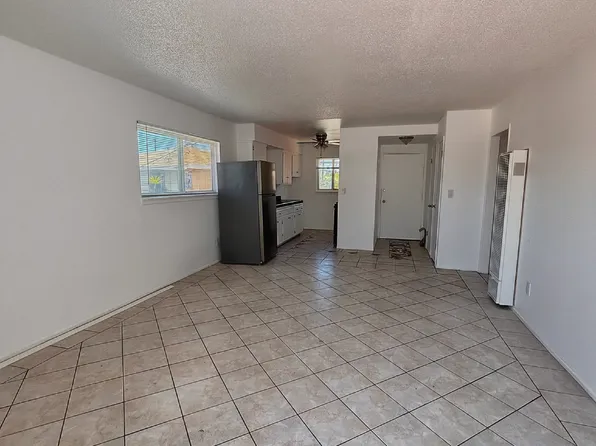 1610 Evergreen St APT D, Santa Ana, CA 92707