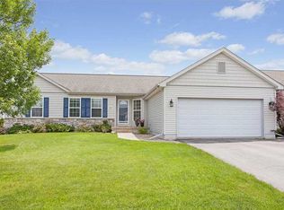2955 Roseberry Ct, Marion, IA 52302