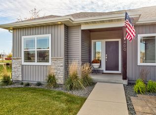 400 Upstill Cir, Gilbert, IA 50105