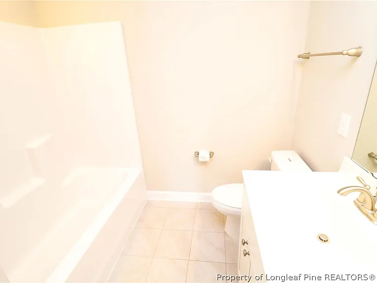 240 Mystwood Hollow Cir — Photo 37