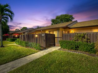 816 Sky Pine Way #F, Greenacres, FL 33415