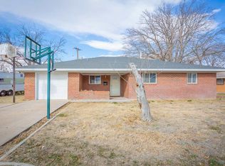 513 Fulkerson Dr, Roswell, NM 88203