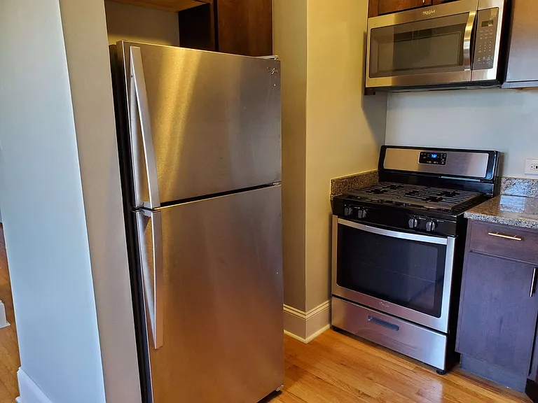 4651-61 N. Manor Ave — Photo 21