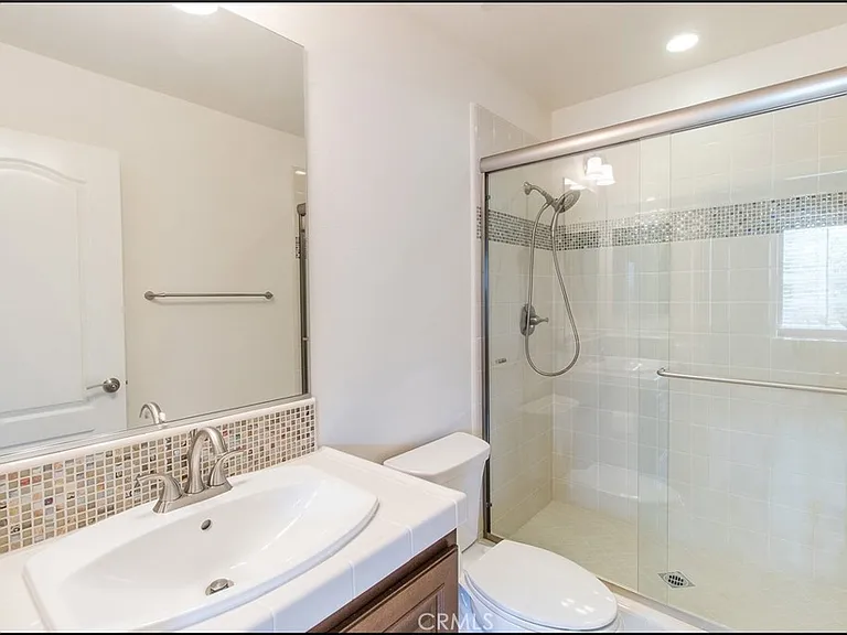 47 Santa Barbara Dr — Photo 15