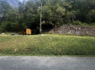 581 Piney Grove Rd, Tazewell, TN 37879