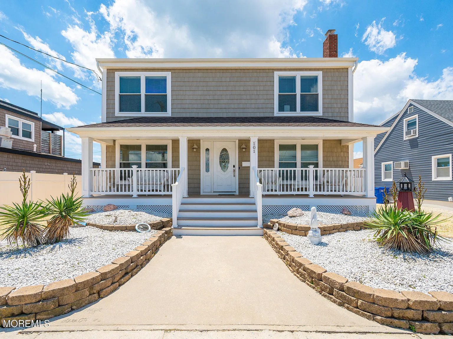 4 bed, $7,800 — Photo 2