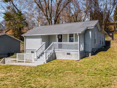 902 McAdoo St, Clinton, TN, 37716
