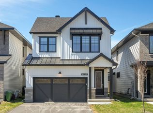 6483 Renaud Rd, Ottawa, ON K1W0R8