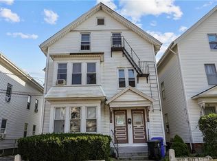 92 Centre St, Pawtucket, RI 02860