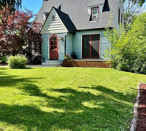 2nd image of 3121 Dexter Rd