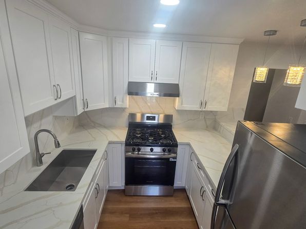 430 Gaviota Ave APT 201