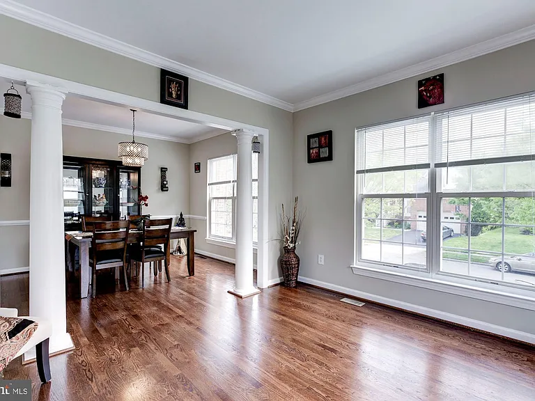 13724 Valley Oak Cir — Photo 7