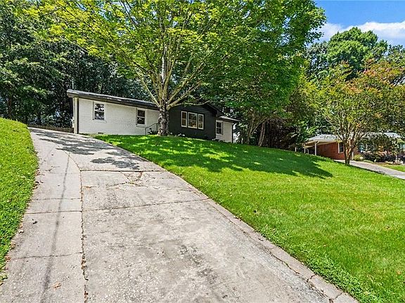 4th image of 920 Willivee Dr