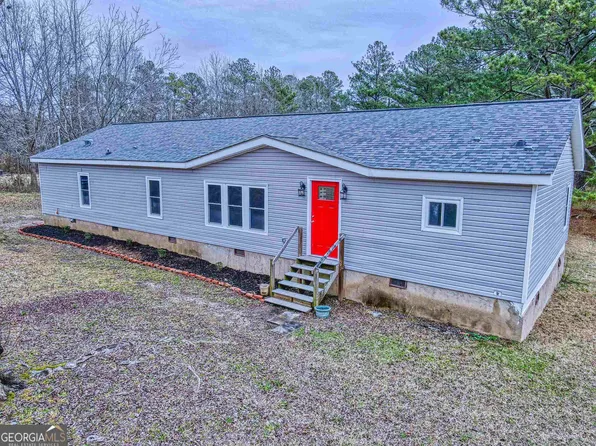 1068 N McDonough Rd, Griffin, GA 30223
