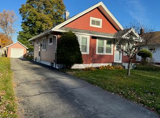 81 Conrad Dr, Rochester, NY 14616