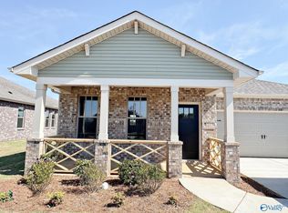 1020 Maplehurst St, Decatur, AL 35603