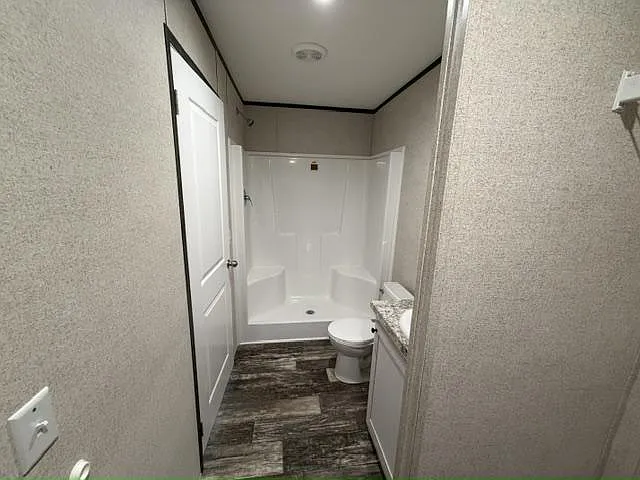 157 Lakeside Garden Cir #157 — Photo 31