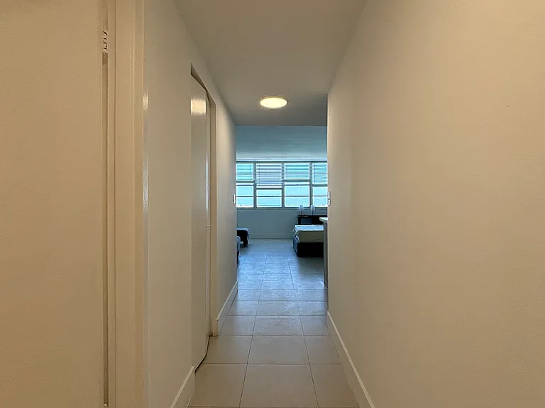 905 Brickell Bay Dr #1629 — Photo 3