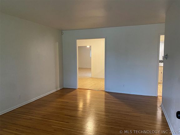 5th image of 2843 S 66th East Ave
